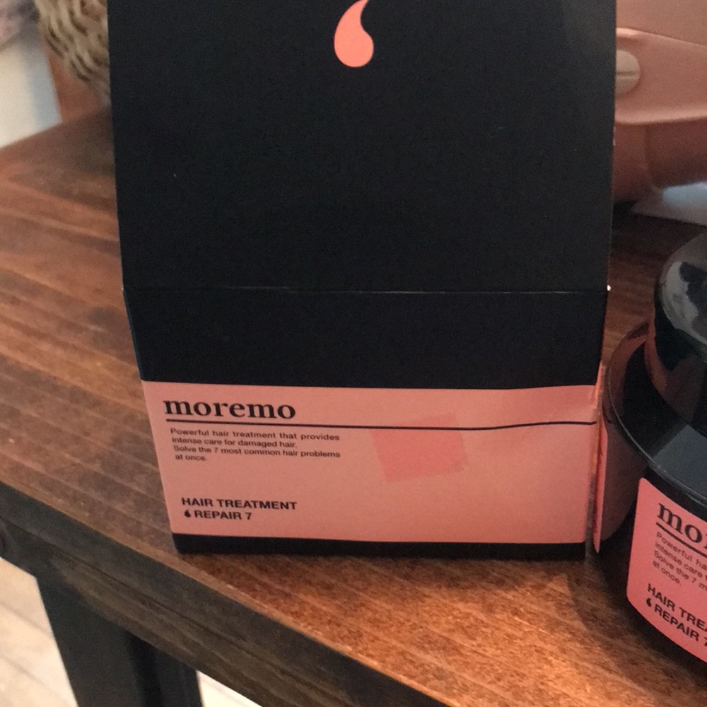 Moreno hair treatment - Picture 3 of 4